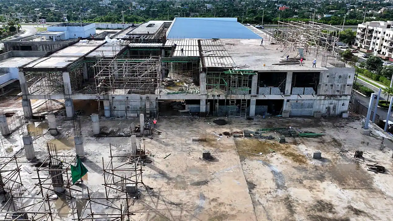Obra en ejecución — Brisas City Center